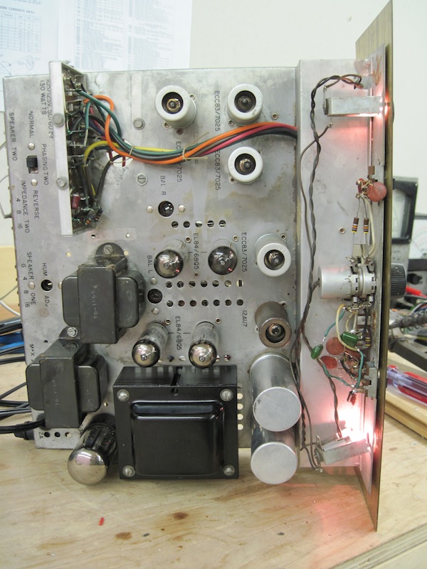 A view of the amp sitting on its side.