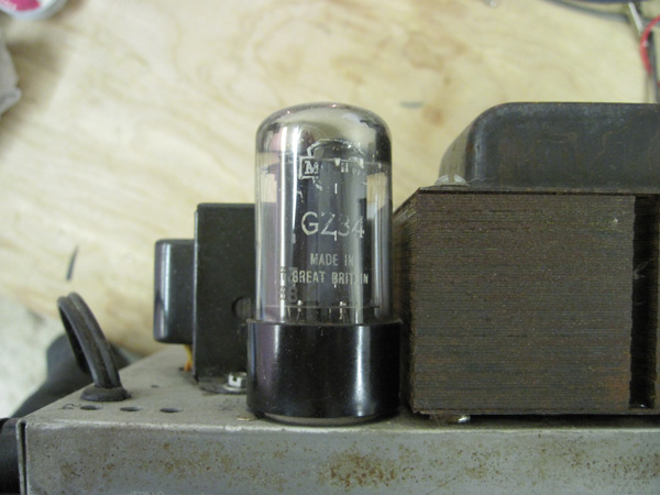 A closeup of the Mullard branded GZ34 rectifier.